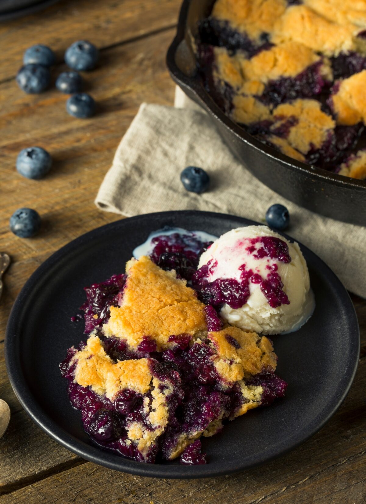Simple Blueberry Cobbler with Fresh Berries